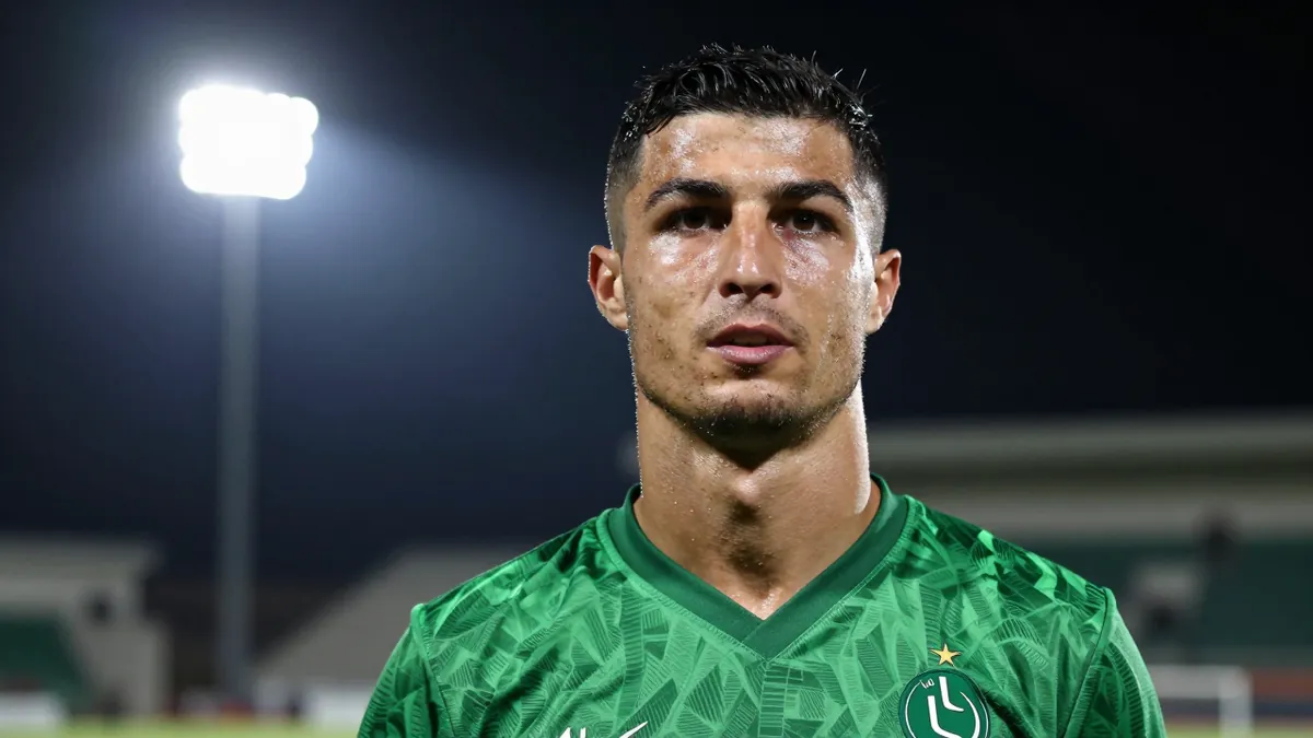 أديداس والأهلي السعودي يطرحان أطقم موسم 2026-2027